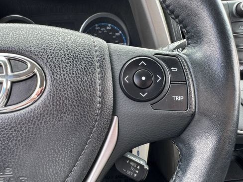 Used 2016 Toyota RAV4 XLE FWD image 43