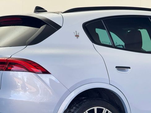 Used 2024 Maserati Grecale Trofeo image 47