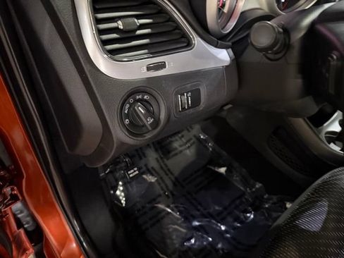 Used 2013 Dodge Journey SXT w/ Popular Equipment Group FWD image 14