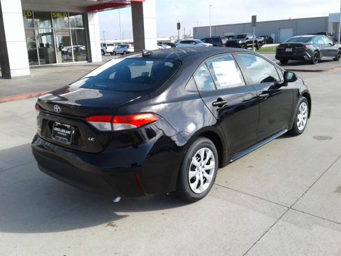 New 2026 Toyota Corolla LE image 2