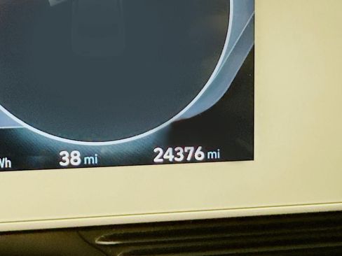 Used 2024 Hyundai Ioniq 5 SEL image 38