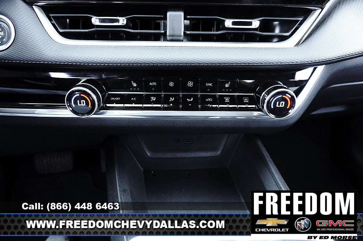 Used 2025 Chevrolet Equinox LT w/ Convenience Package II FWD image 18