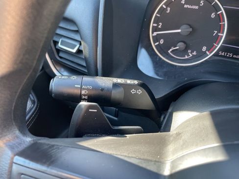 Used 2024 Nissan Rogue SV image 21