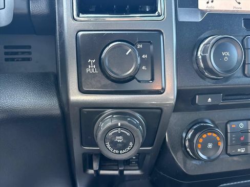 Used 2018 Ford F150 XLT w/ Equipment Group 302A Luxury AWD/4WD image 34