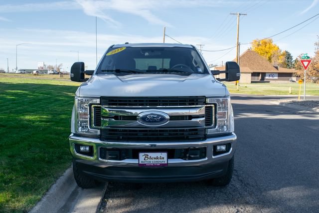 Used 2019 Ford F250 XLT w/ Camper Package AWD/4WD image 2