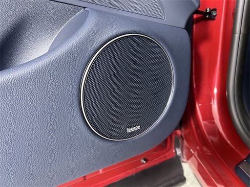 Used 2022 Genesis GV70 2.5T w/ Sport Prestige Package image 25