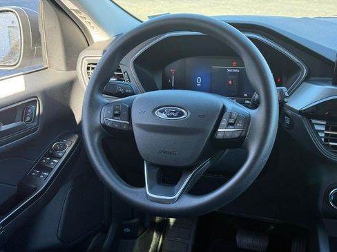 Used 2025 Ford Escape Active FWD image 15