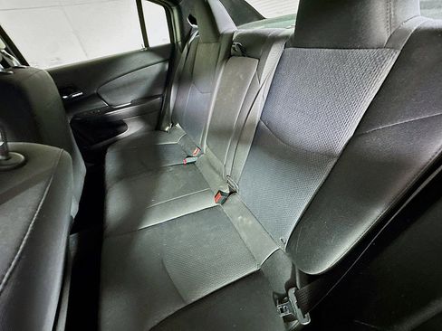 Used 2013 Chrysler 200 Touring FWD image 19