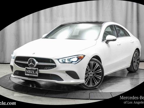 Certified 2022 Mercedes-Benz CLA 250 w/ Parking Assistance Package image 1