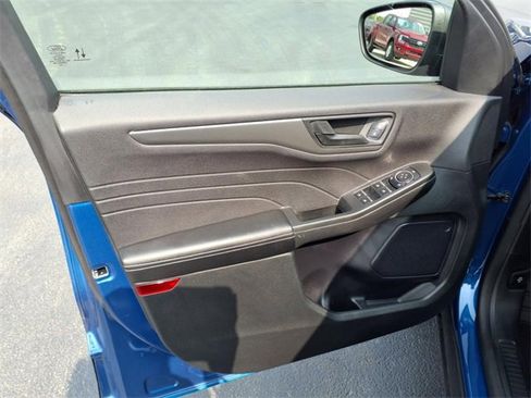 Used 2023 Ford Escape Active w/ Tech Pack #1 image 17