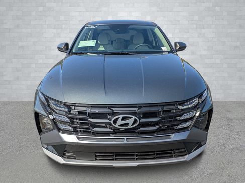 New 2026 Hyundai Tucson Blue SE image 3