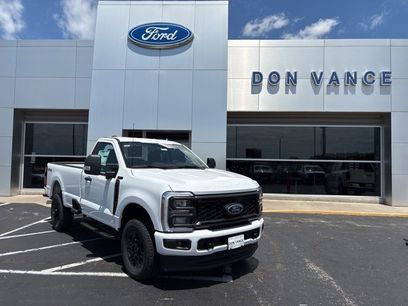 New 2025 Ford F250 XLT