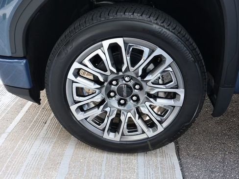 New 2026 GMC Sierra 1500 Denali Ultimate AWD/4WD image 9