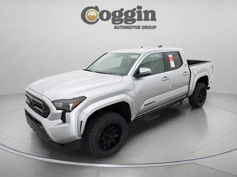 New 2025 Toyota Tacoma SR5 image 1