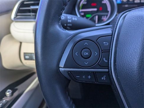 Used 2022 Toyota Camry XLE image 24