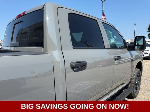 New 2026 RAM 2500 Tradesman AWD/4WD image 37