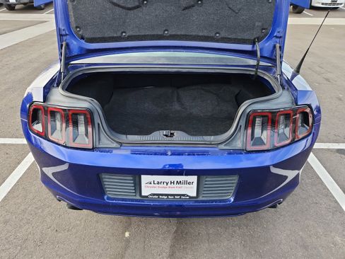 Used 2014 Ford Mustang GT Premium image 34