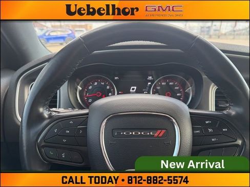 Used 2022 Dodge Charger SXT image 25