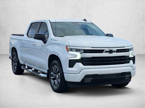 Used 2022 Chevrolet Silverado 1500 RST image 3