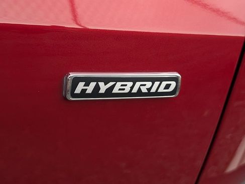 Used 2020 Ford Escape Titanium w/ Titanium Premium Package 2.0 image 7