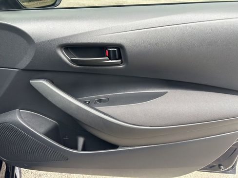 Used 2025 Toyota Corolla LE image 22