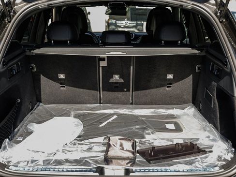 New 2026 Mercedes-Benz GLC 300 4MATIC image 26