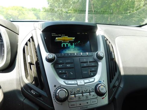 Certified 2013 Chevrolet Equinox LT w/ Driver Convenience Package FWD image 9