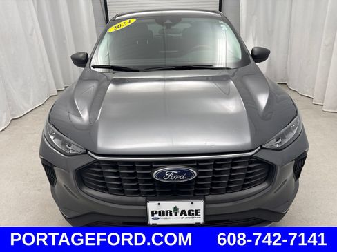 Certified 2024 Ford Escape Active AWD/4WD image 6