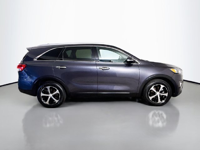 Used 2018 Kia Sorento EX FWD image 11