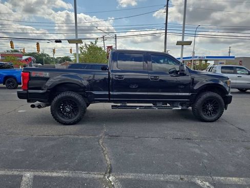 Used 2019 Ford F250 Lariat AWD/4WD image 9