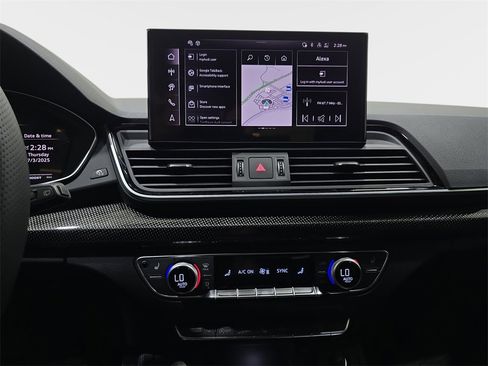 New 2025 Audi SQ5 Prestige image 20