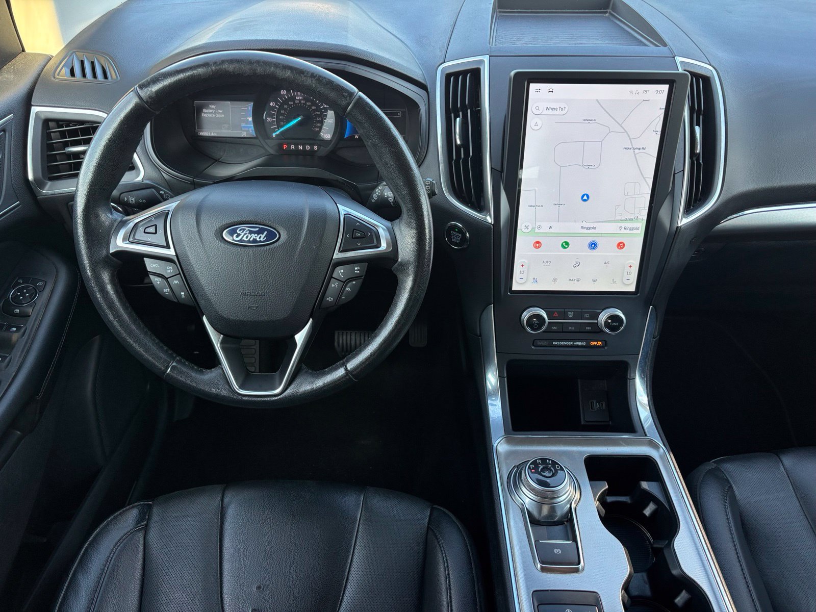 Used 2022 Ford Edge Titanium w/ Equipment Group 301A AWD/4WD image 19
