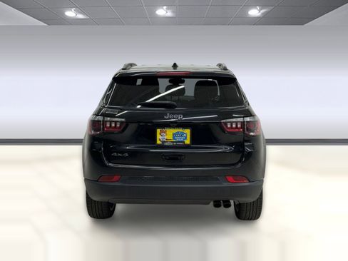 Used 2021 Jeep Compass Latitude AWD/4WD image 8