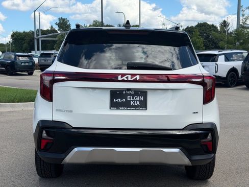 Used 2024 Kia Seltos S AWD/4WD image 4