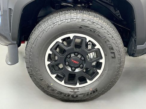 New 2026 Toyota Tacoma TRD Off-Road AWD/4WD image 9