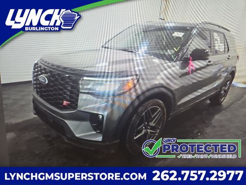 Used 2025 Ford Explorer ST AWD/4WD image 1
