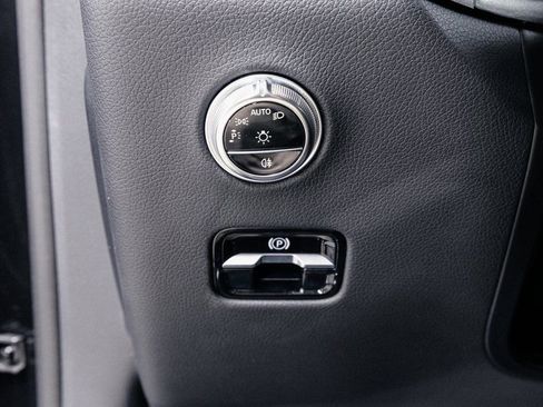 Used 2025 Mercedes-Benz GLC 43 AMG GLC 43 AMG image 10