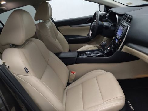 Used 2016 Nissan Maxima 3.5 SV image 21