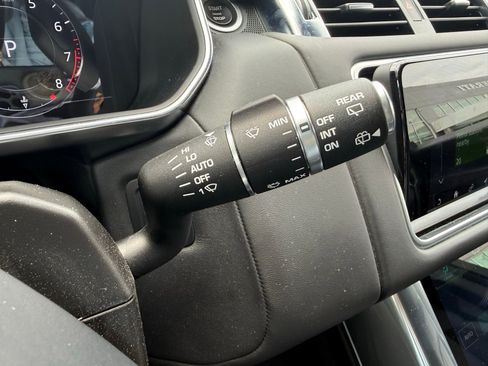 Used 2021 Land Rover Range Rover Sport HST image 48