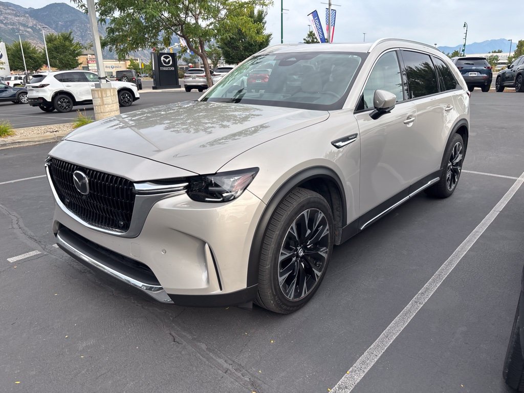 Used 2024 MAZDA CX-90 Plug-In Hybrid w/ Premium Plus AWD/4WD image 2