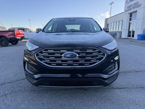 Certified 2024 Ford Edge Titanium image 9