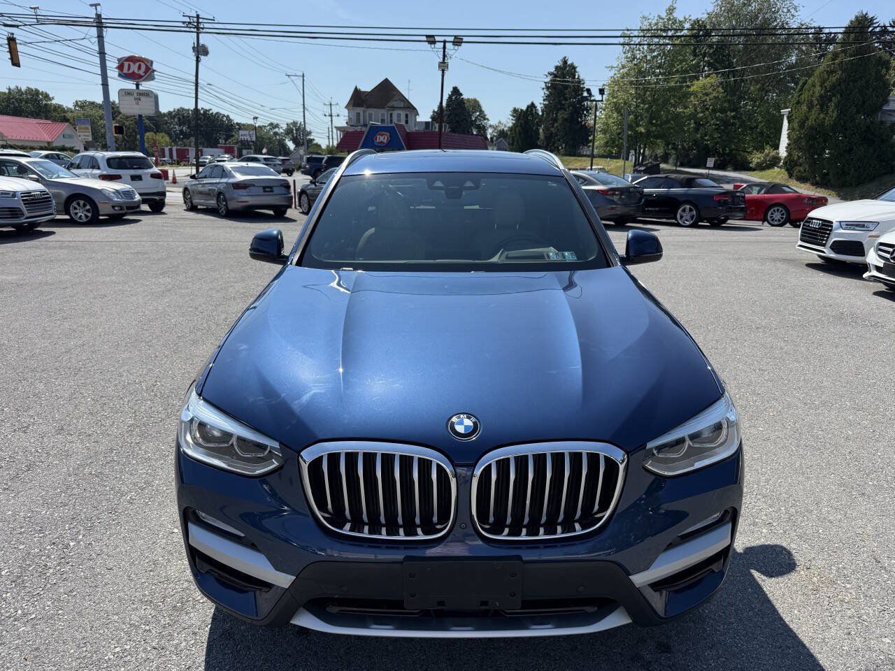 Used 2018 BMW X3 xDrive30i w/ Premium Package AWD/4WD image 2
