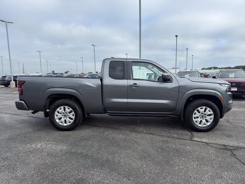 Certified 2024 Nissan Frontier SV w/ SV Convenience Package AWD/4WD image 4