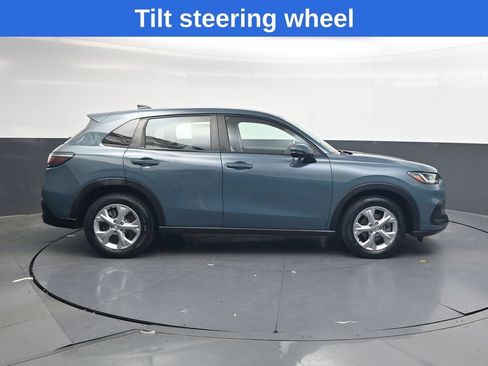 Used 2024 Honda HR-V LX image 3
