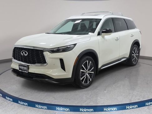 Used 2024 INFINITI QX60 Sensory w/ Cargo Package image 1