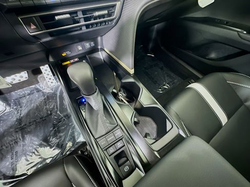 Used 2026 Toyota Camry SE image 22