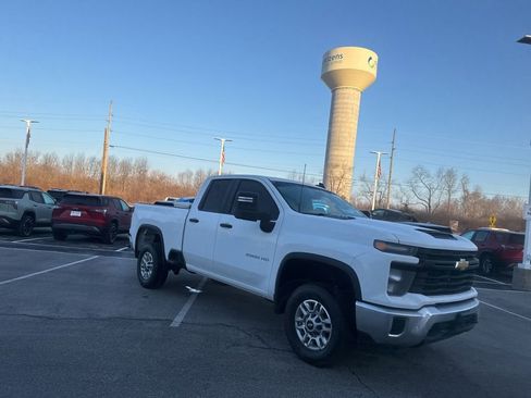 Used 2024 Chevrolet Silverado 2500 W/T w/ WT Convenience Package image 28