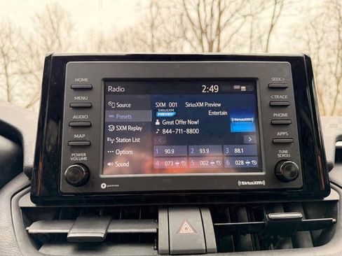 Used 2022 Toyota RAV4 XLE w/ Convenience Package image 25