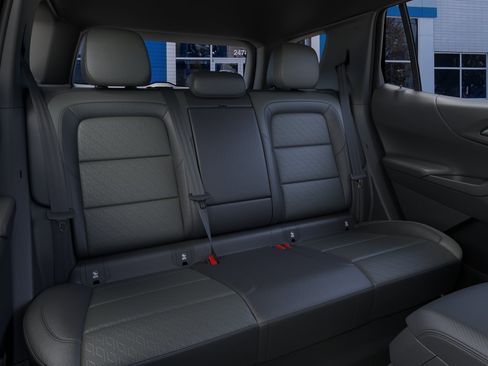 New 2026 Chevrolet Equinox LT AWD/4WD image 17