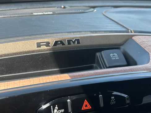 Used 2020 RAM 3500 Limited AWD/4WD image 37